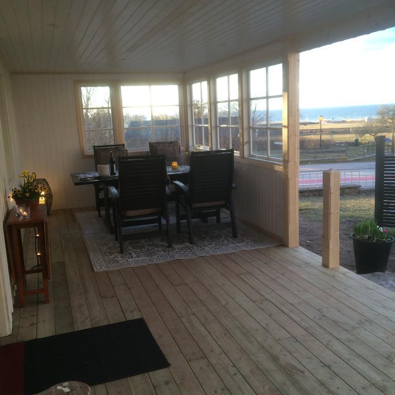 Farbror Alfreds Stuga Sjoeutsikt Köpingsvik エクステリア 写真